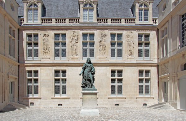 Cour d'honneur Musée Carnavalet - Histoire de Paris
